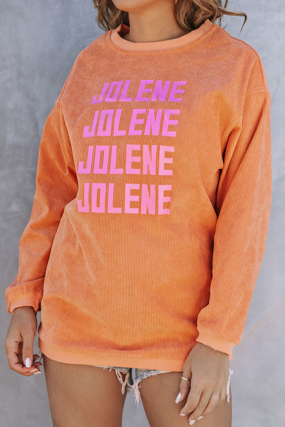 Sudadera holgada de canalé arrugado con hombros caídos en color gris claro