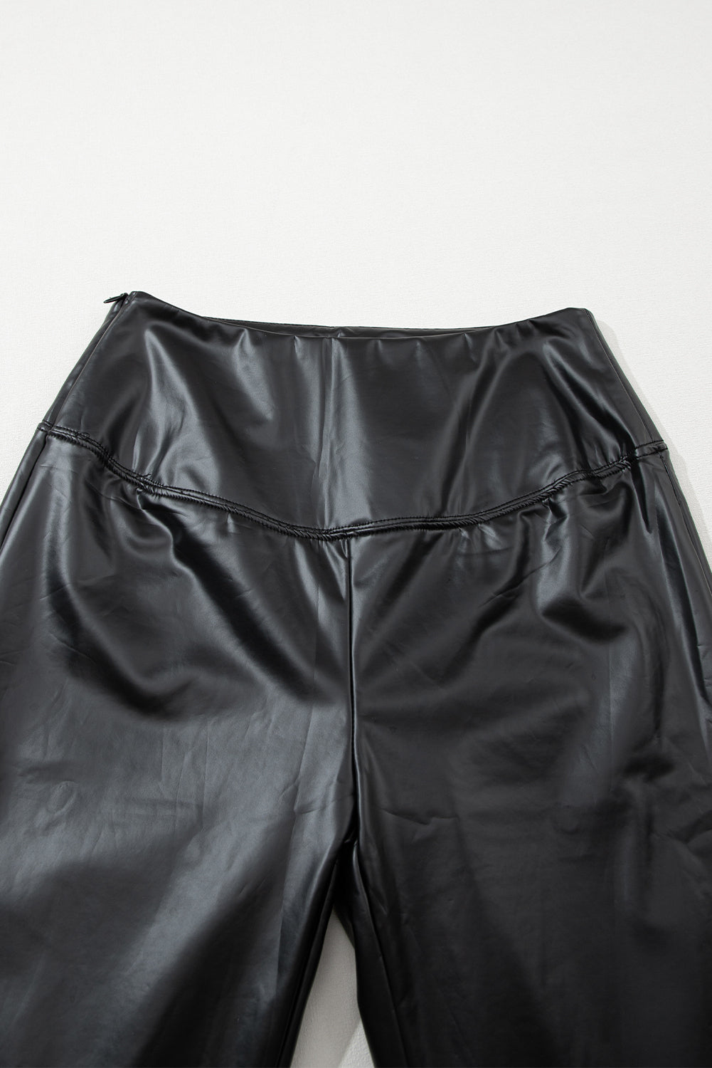 Leggings negros de piel sintética con detalle de cremallera | S - XL