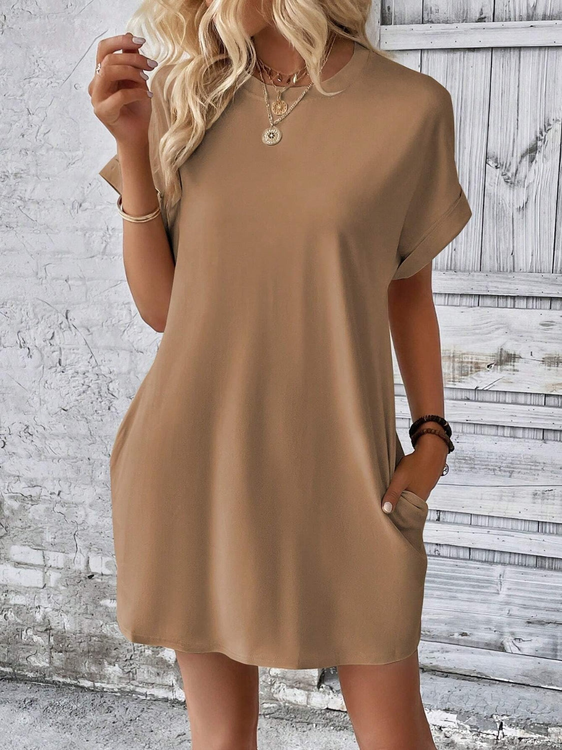 Vestido mini de cuello redondo y manga corta | Tallas S a 2XL | 8 COLORES