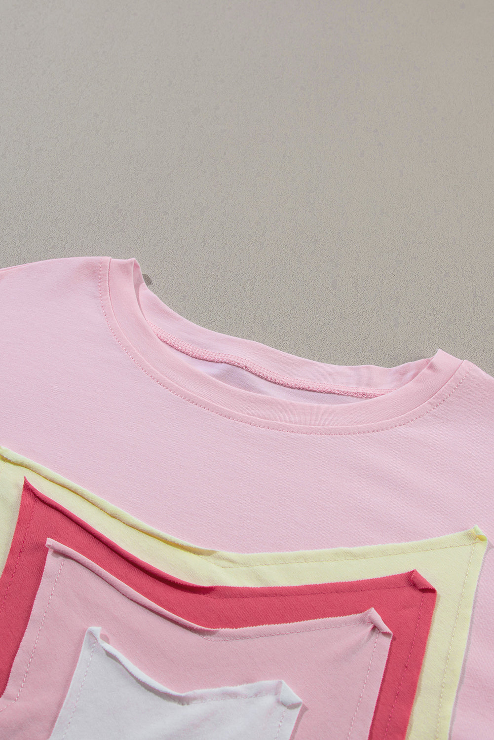 Camiseta extragrande de manga corta con parches de estrellas y bloques de color Bonbon