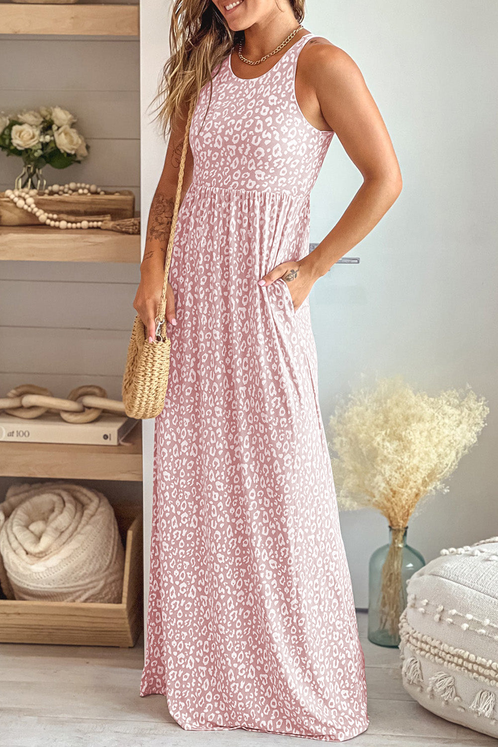 Vestido largo sin mangas con bolsillos y estampado de leopardo gris