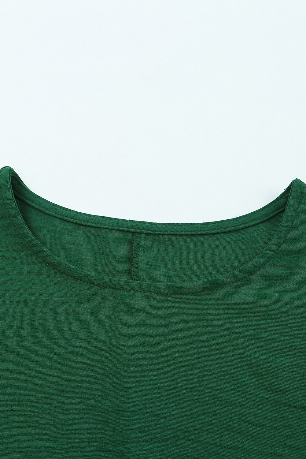 Blusa informal de media manga con puños fruncidos, color blanco, lisa