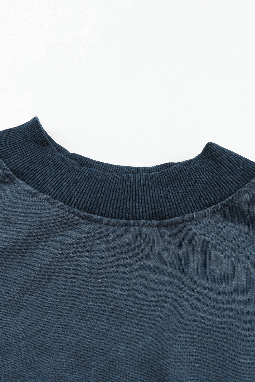 Sudadera con cuello redondo y hombros caídos, color marrón
