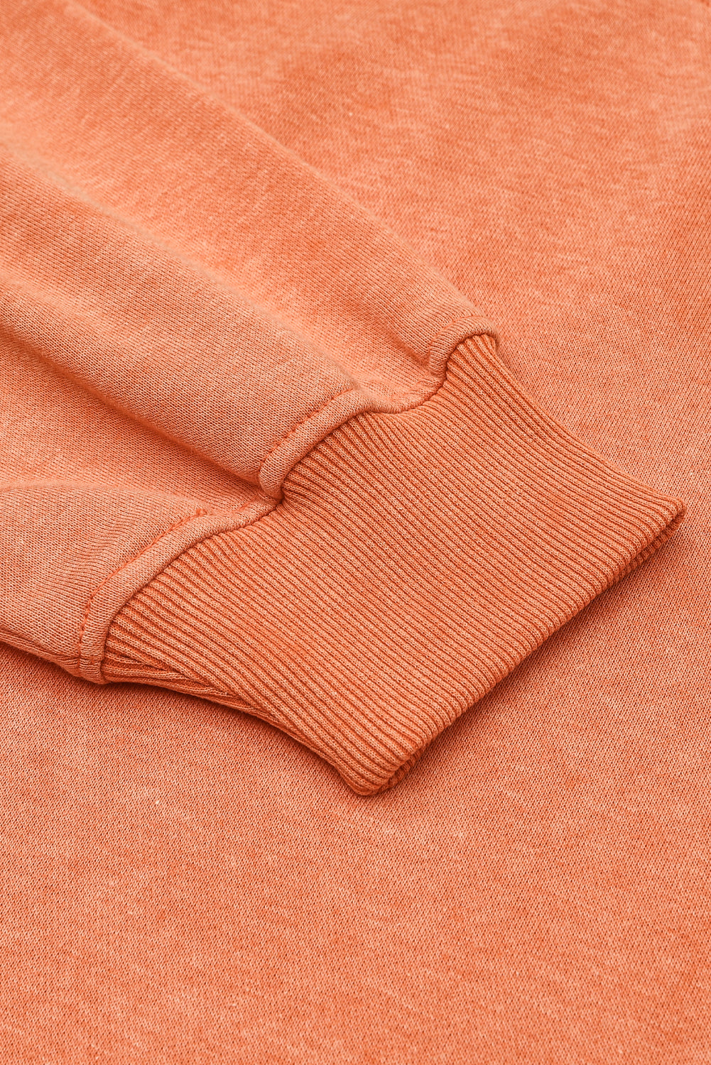 Sudadera con cuello redondo y hombros caídos, color marrón