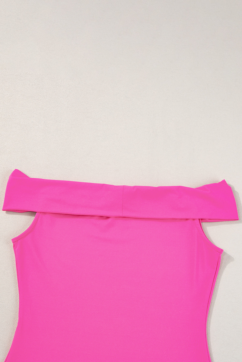 Black Solid Color Folded Off Shoulder Slim Blouse