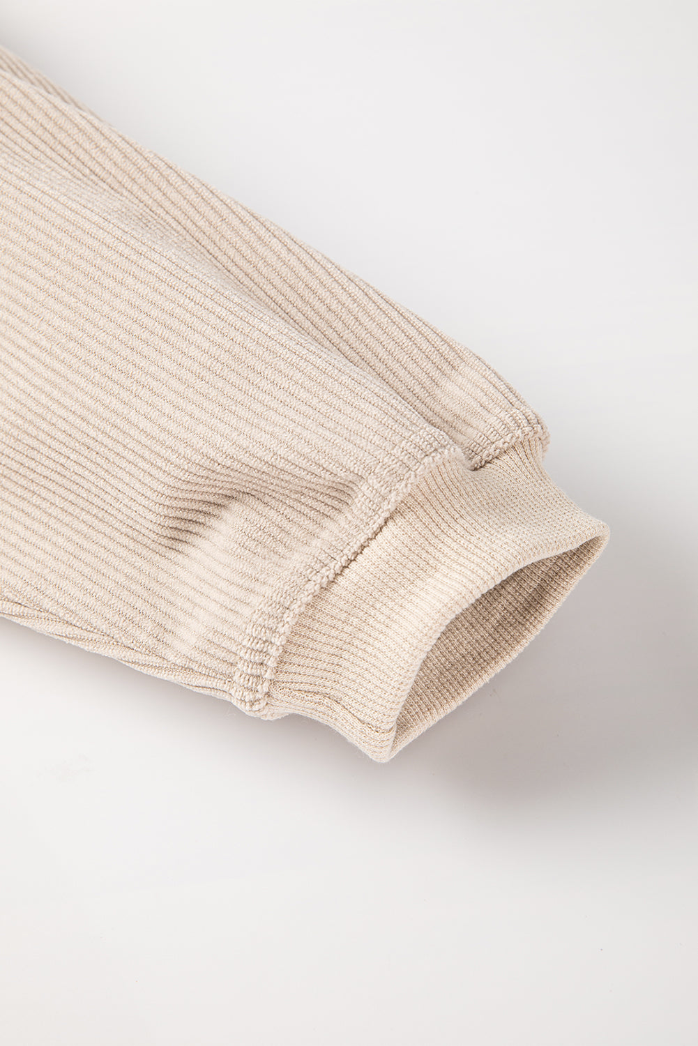 Sudadera holgada de canalé arrugado con hombros caídos en color gris claro