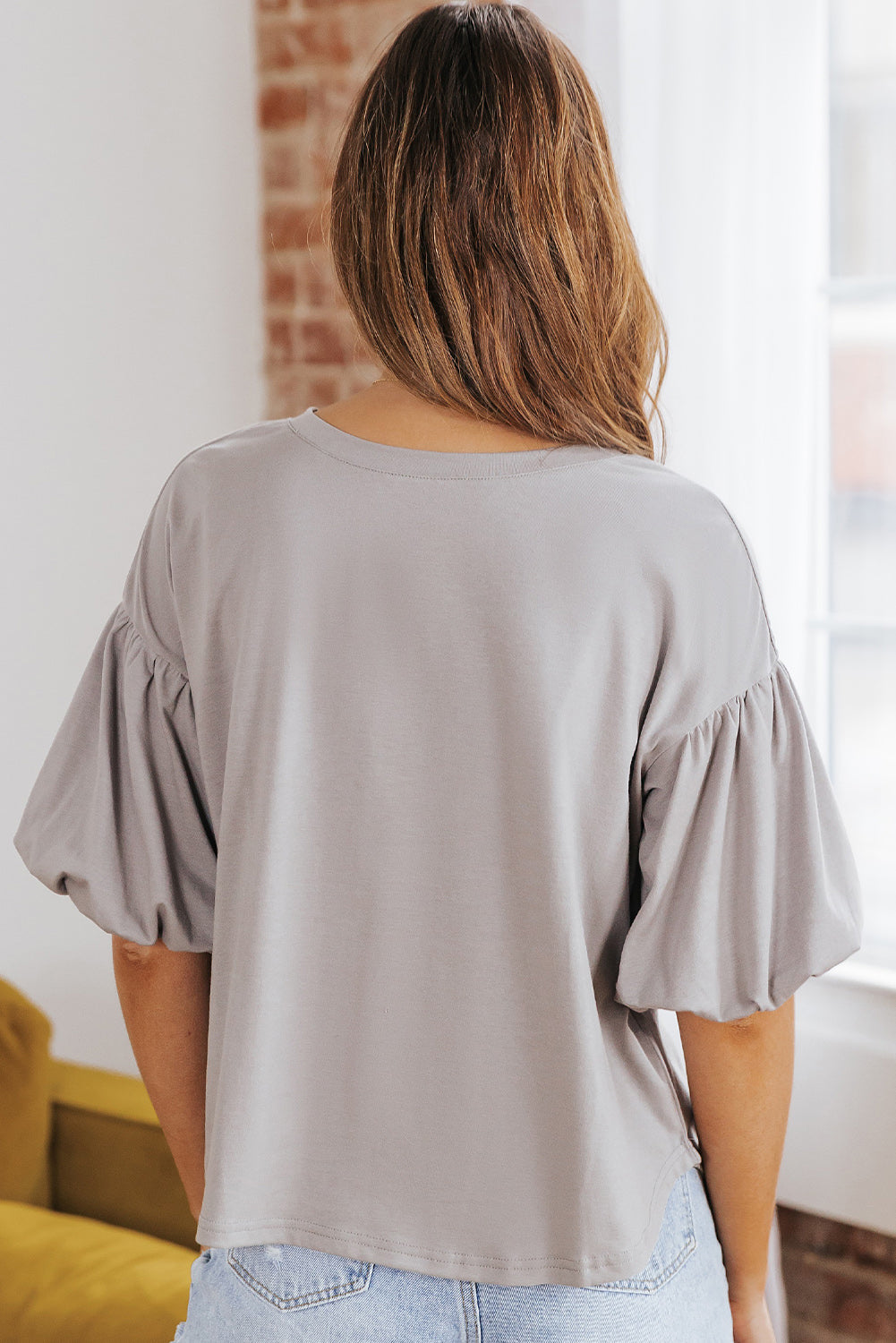 White Solid Color Casual Bubble Sleeve Blouse