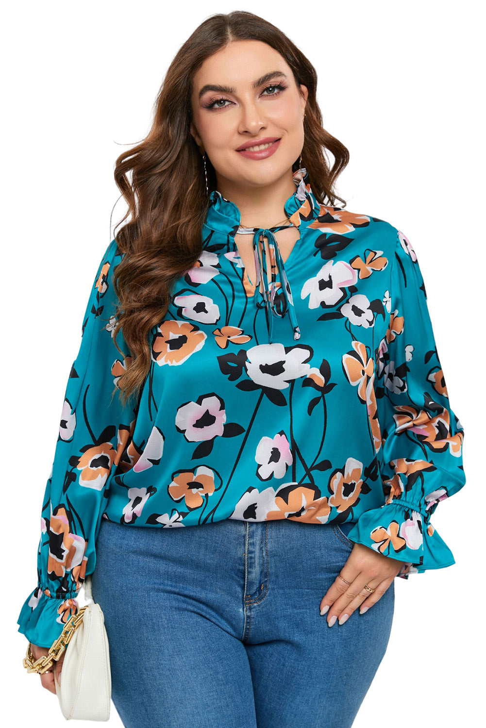 Blusa de talla grande con escote en V y estampado floral en azul cielo 