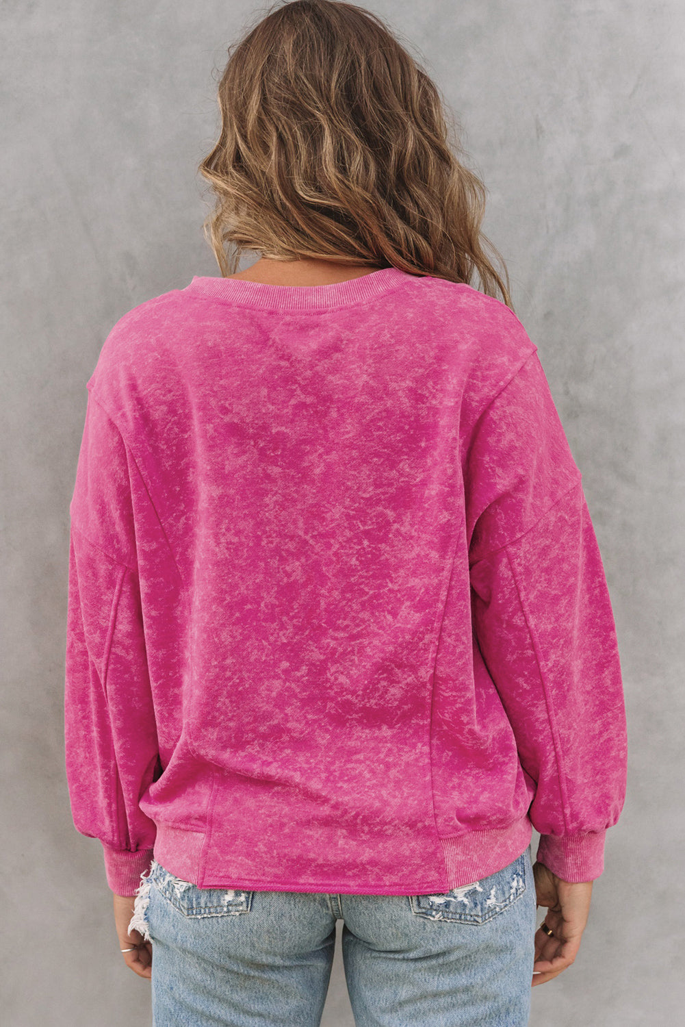 Sudadera informal holgada con efecto desgastado de color rosa