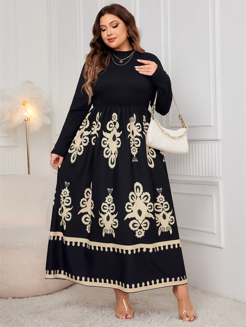 Vestido de manga larga con cuello alto y estampado de talla grande