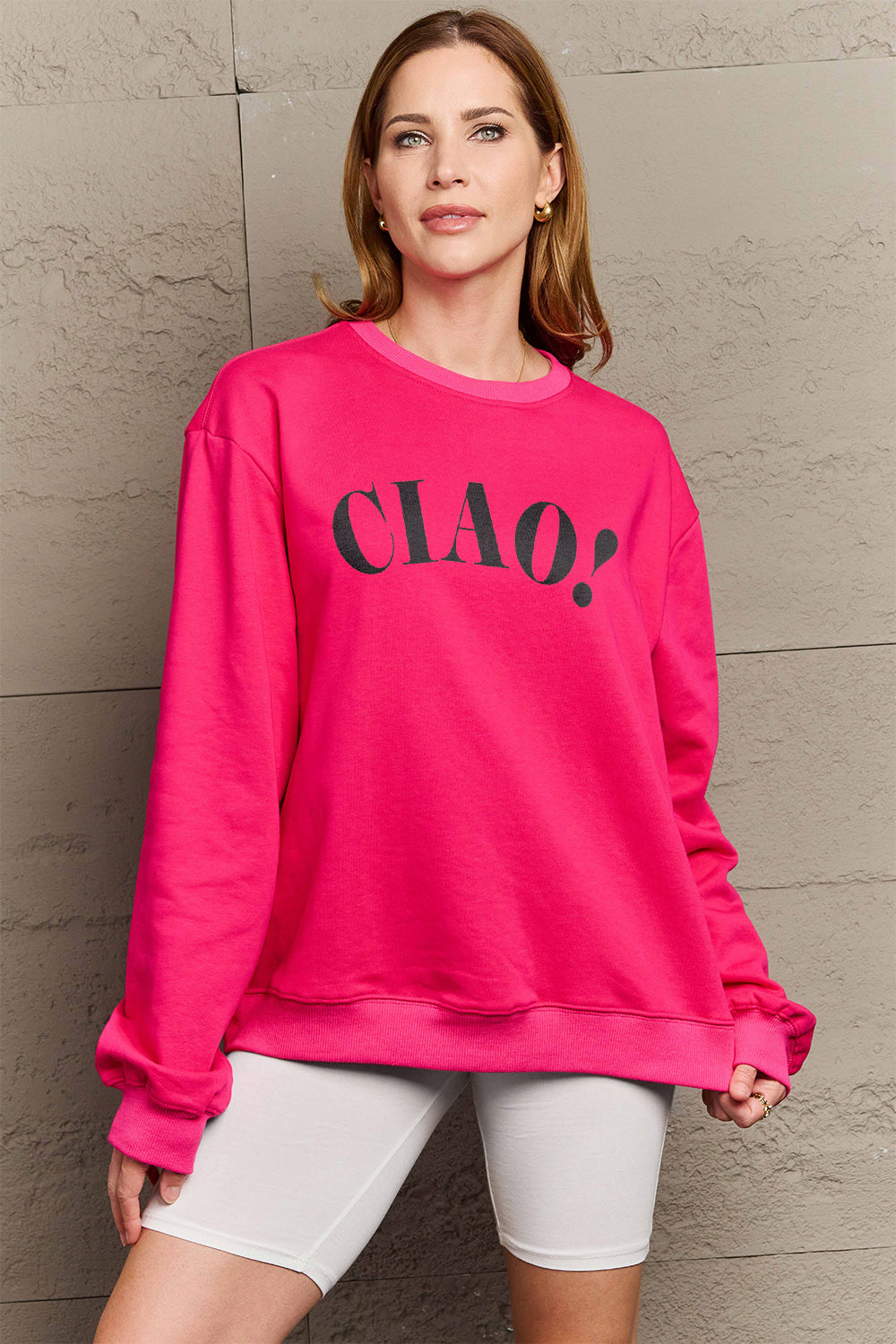 Sudadera de cuello redondo de tamaño completo ¡CIAO! de Simply Love