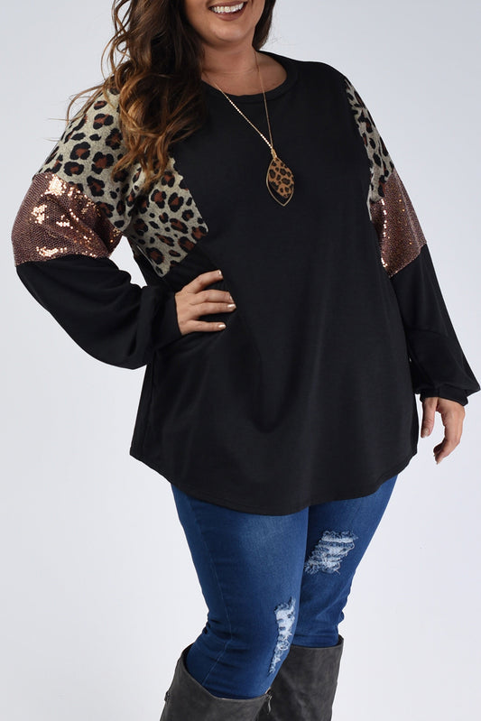 Blusa negra de manga larga con parches de lentejuelas y estampado de leopardo en talla grande