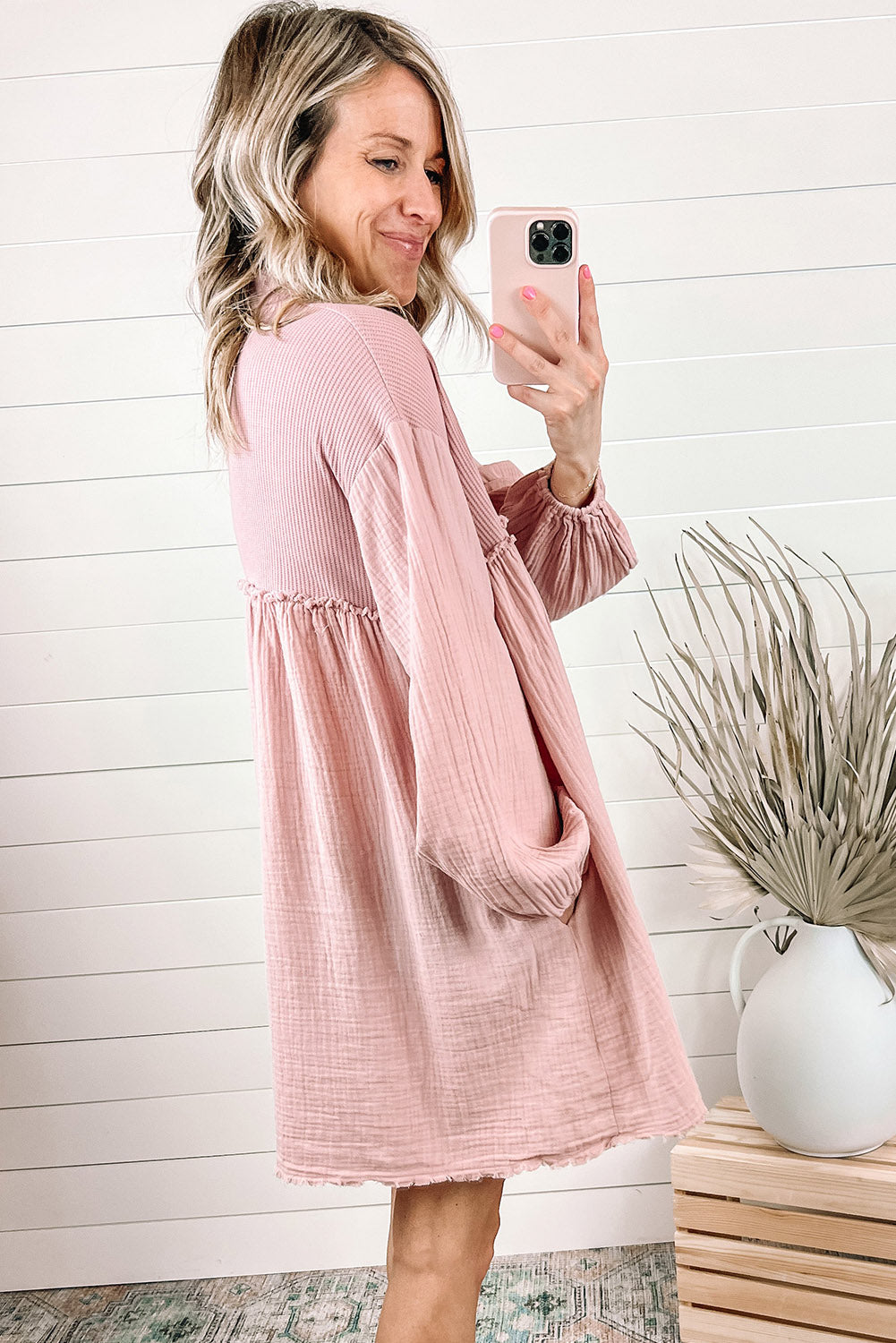 Pink Ribbed Crinkle Patchwork Puff Sleeve Raw Hem Shirt Dress