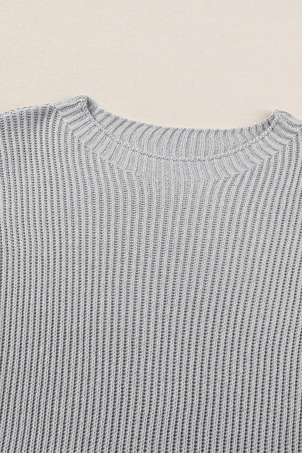 Top de punto de gran tamaño con mangas cortas estilo dolman y abertura lateral en color gris | S - XL | 3 COLORES