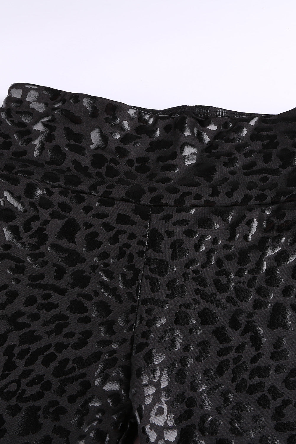 Leggings casuales con textura de leopardo negro brillante