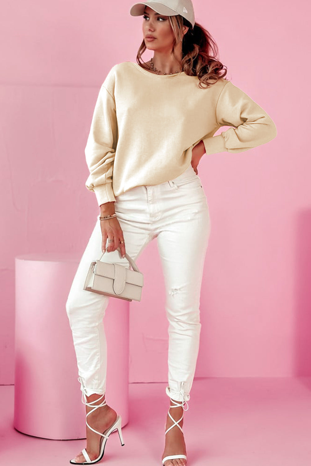 Sudadera de cuello redondo con espalda descubierta y lazo en color castaño claro
