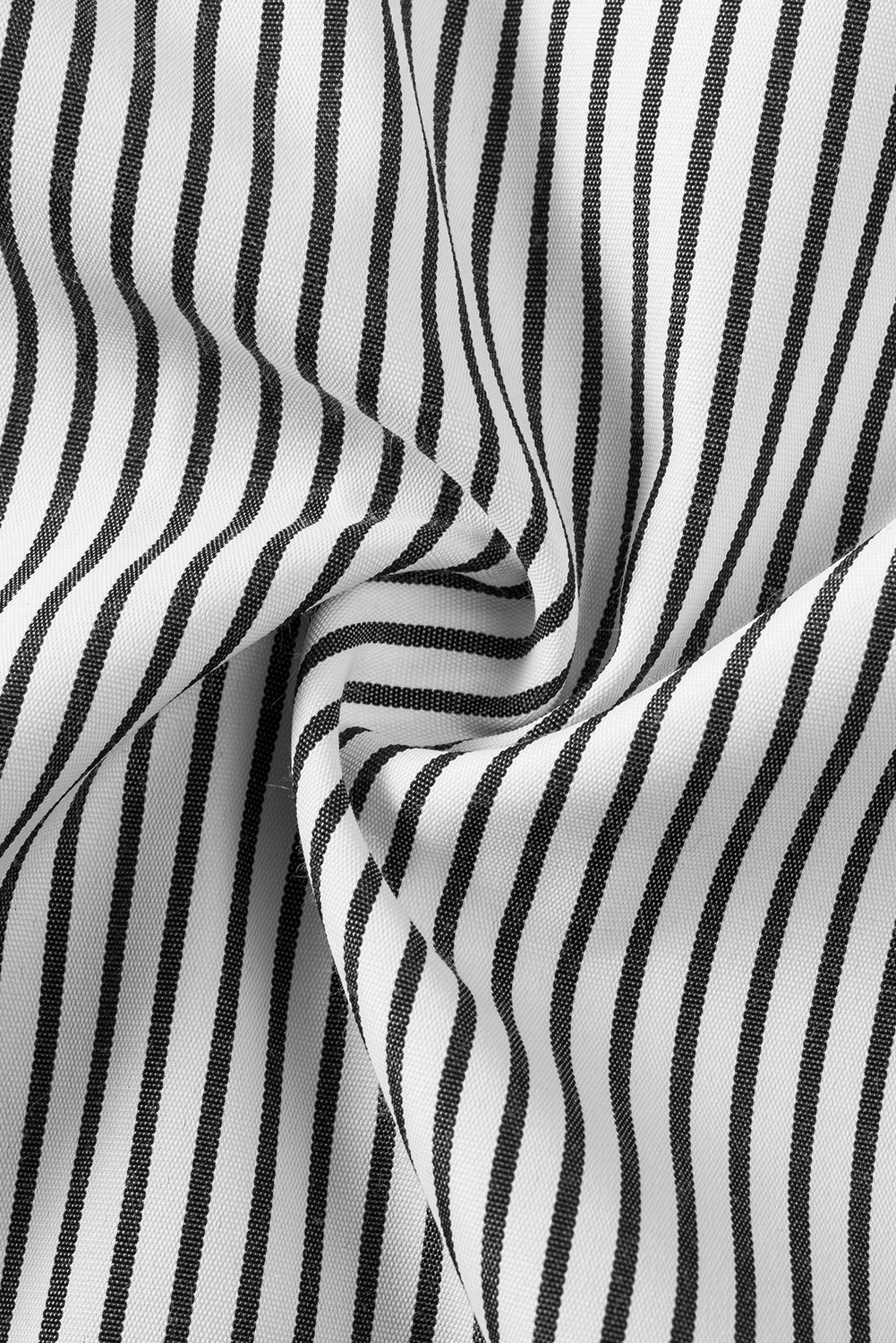 Camisa informal de rayas negras con puños fruncidos