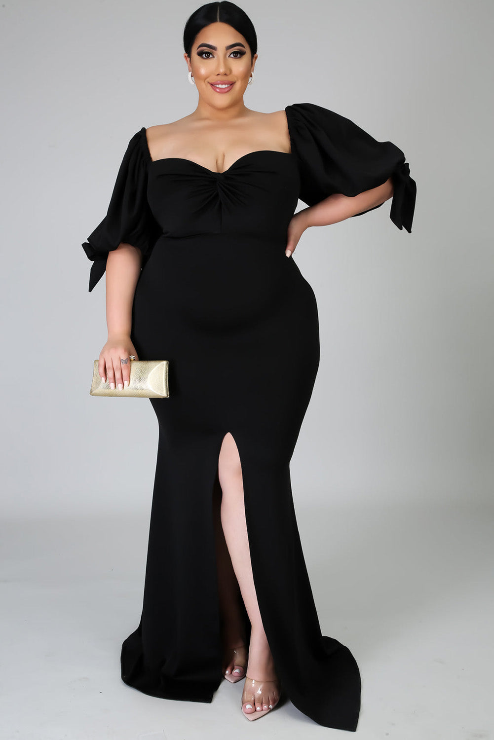 Vestido largo con abertura alta, mangas abullonadas y lazo en rosa en talla grande