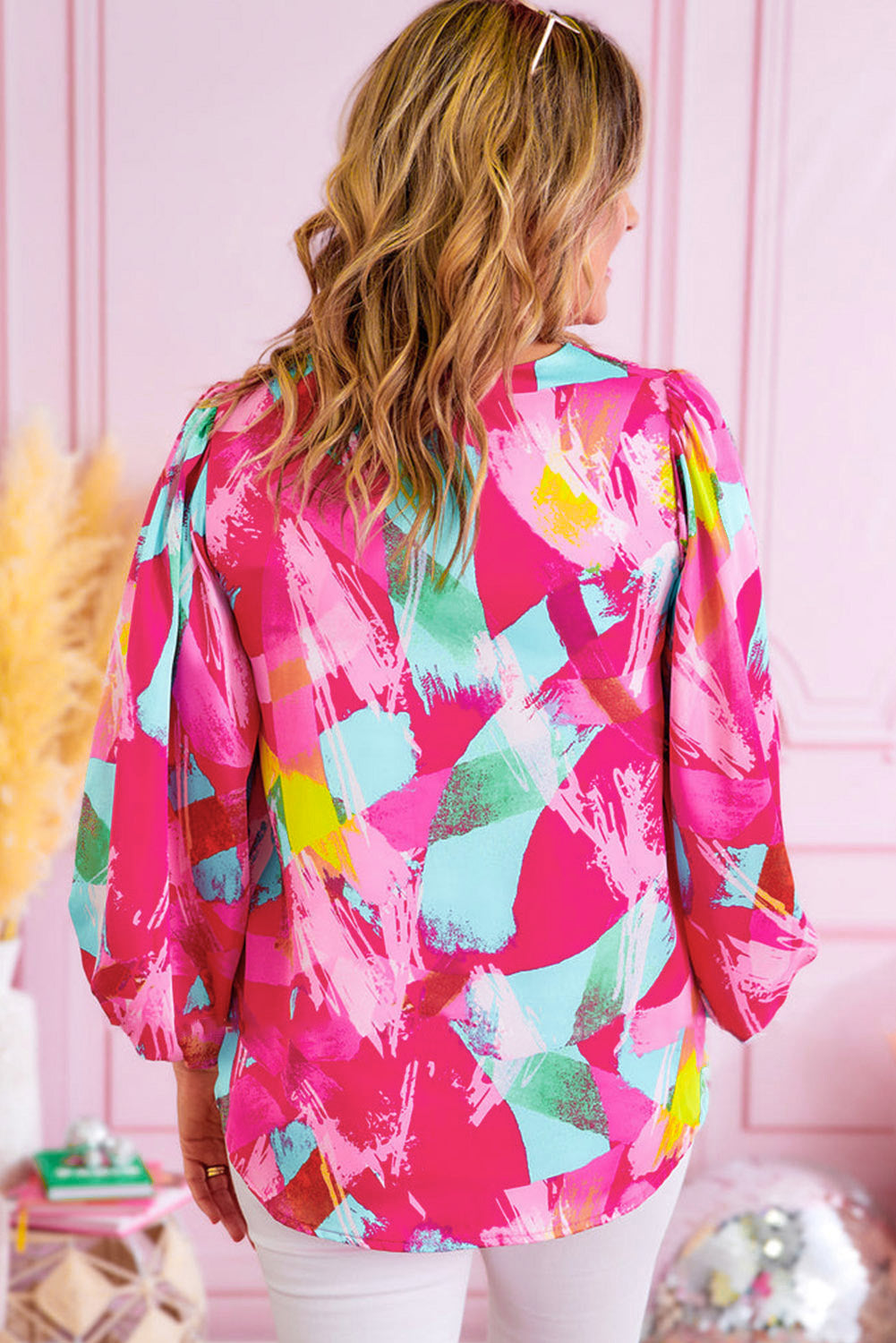 Pink Plus Size Graffiti Print Split Neck Puff Sleeve Blouse