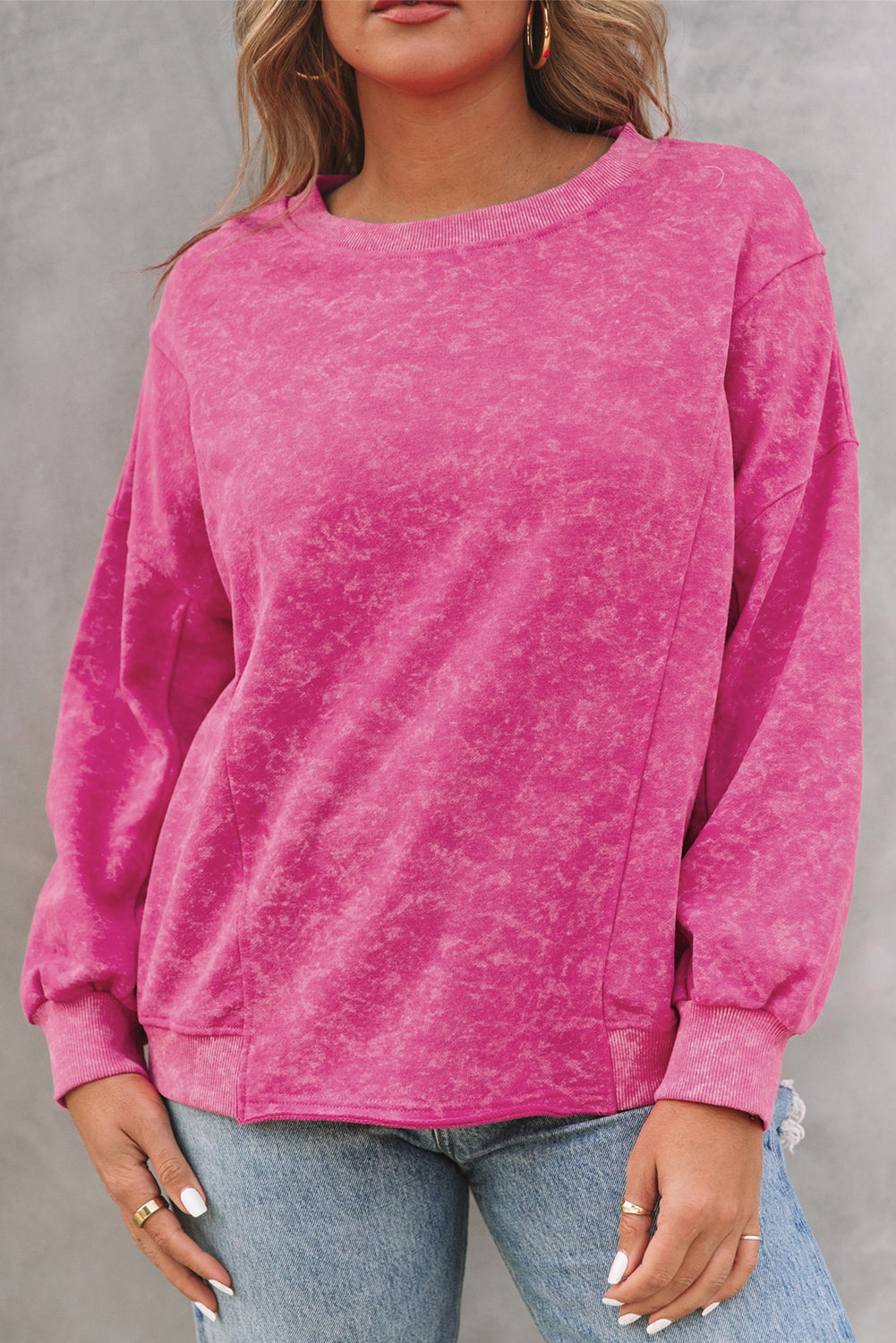 Sudadera informal holgada con efecto desgastado de color rosa