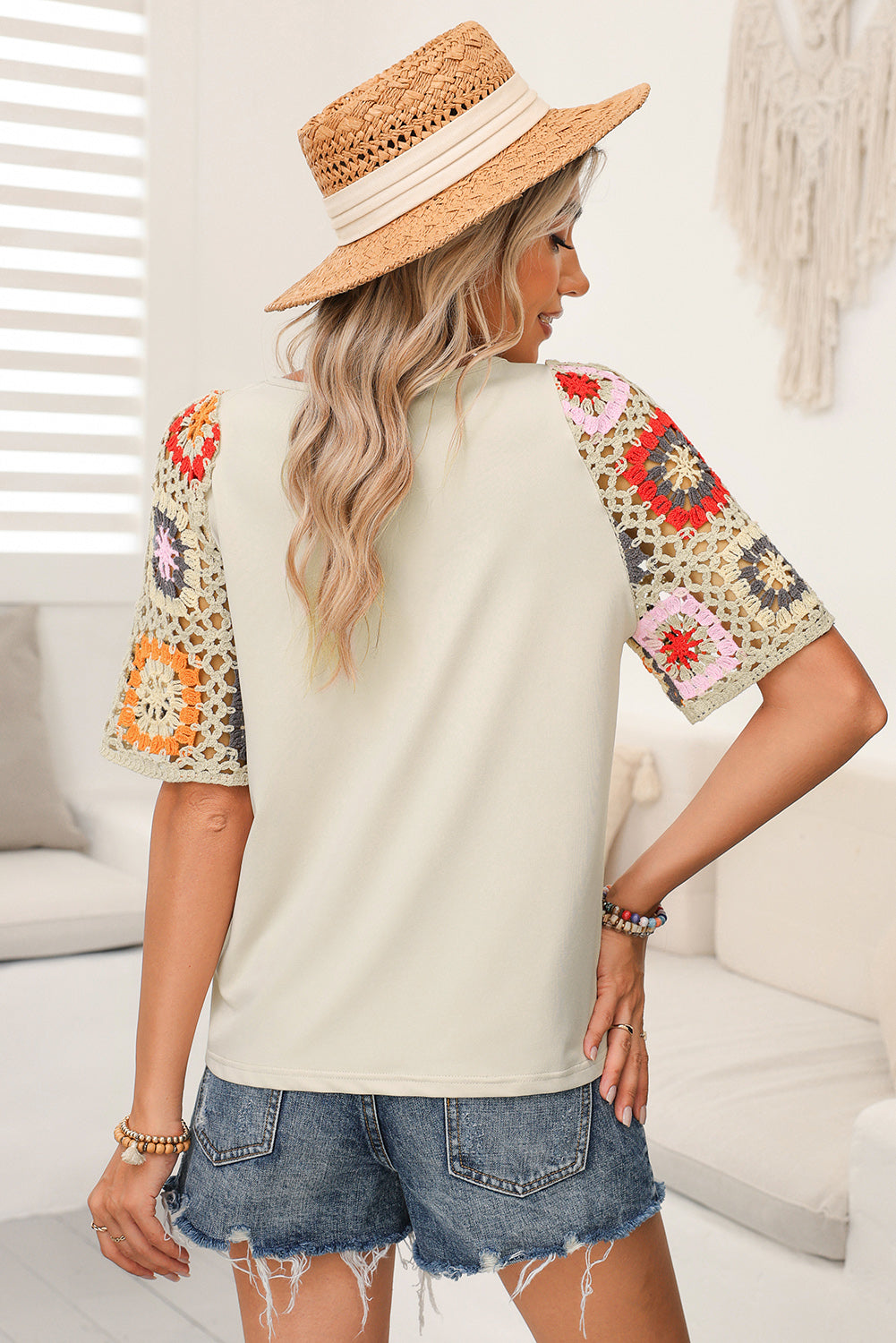 Camiseta con mangas de crochet y estampado floral ahuecado estilo boho turquesa