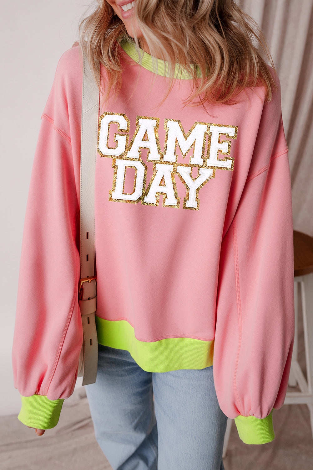 Sudadera con cuello redondo y bloques de color rosa GAME DAY