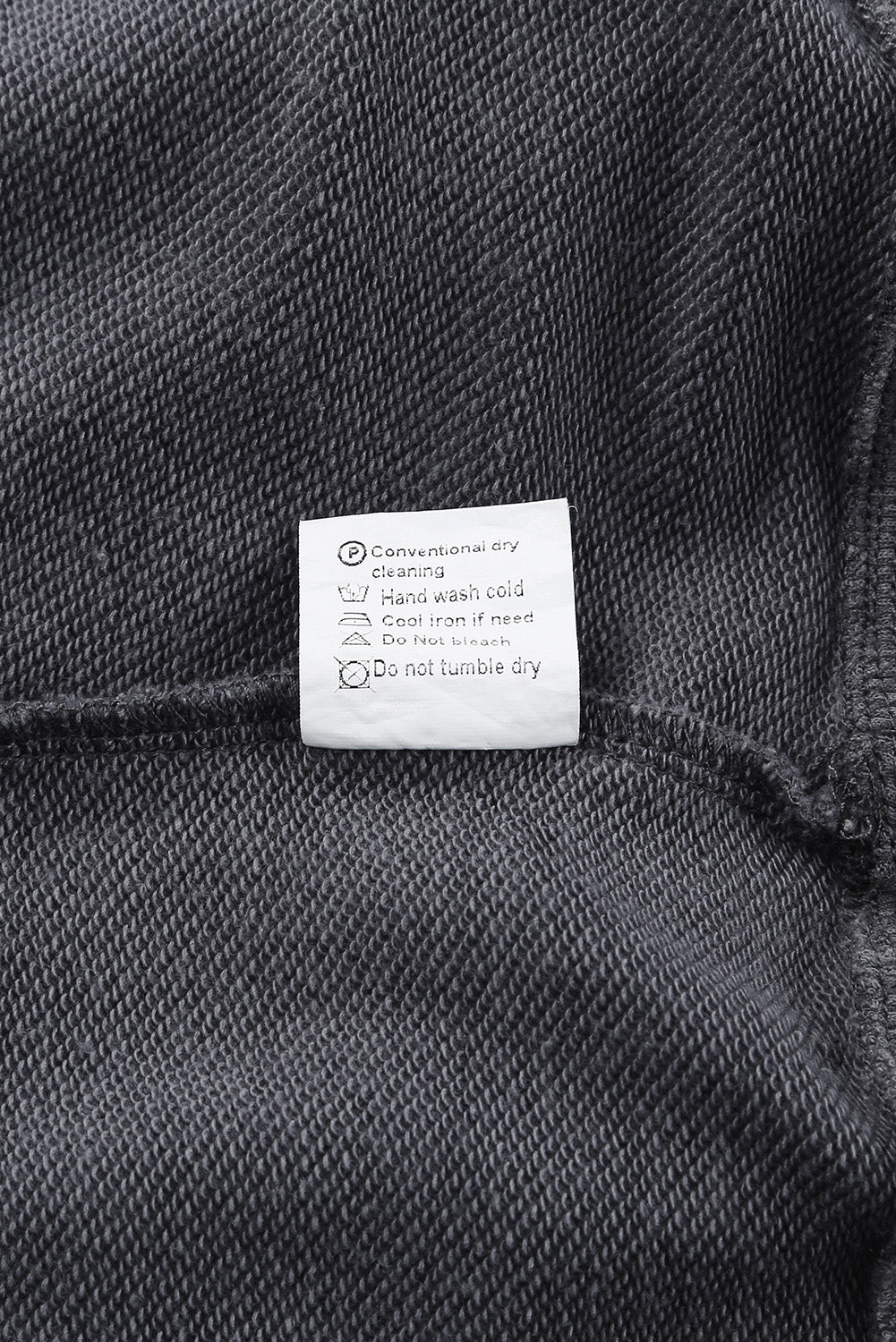 Sudadera informal gris lavada con botones a presión