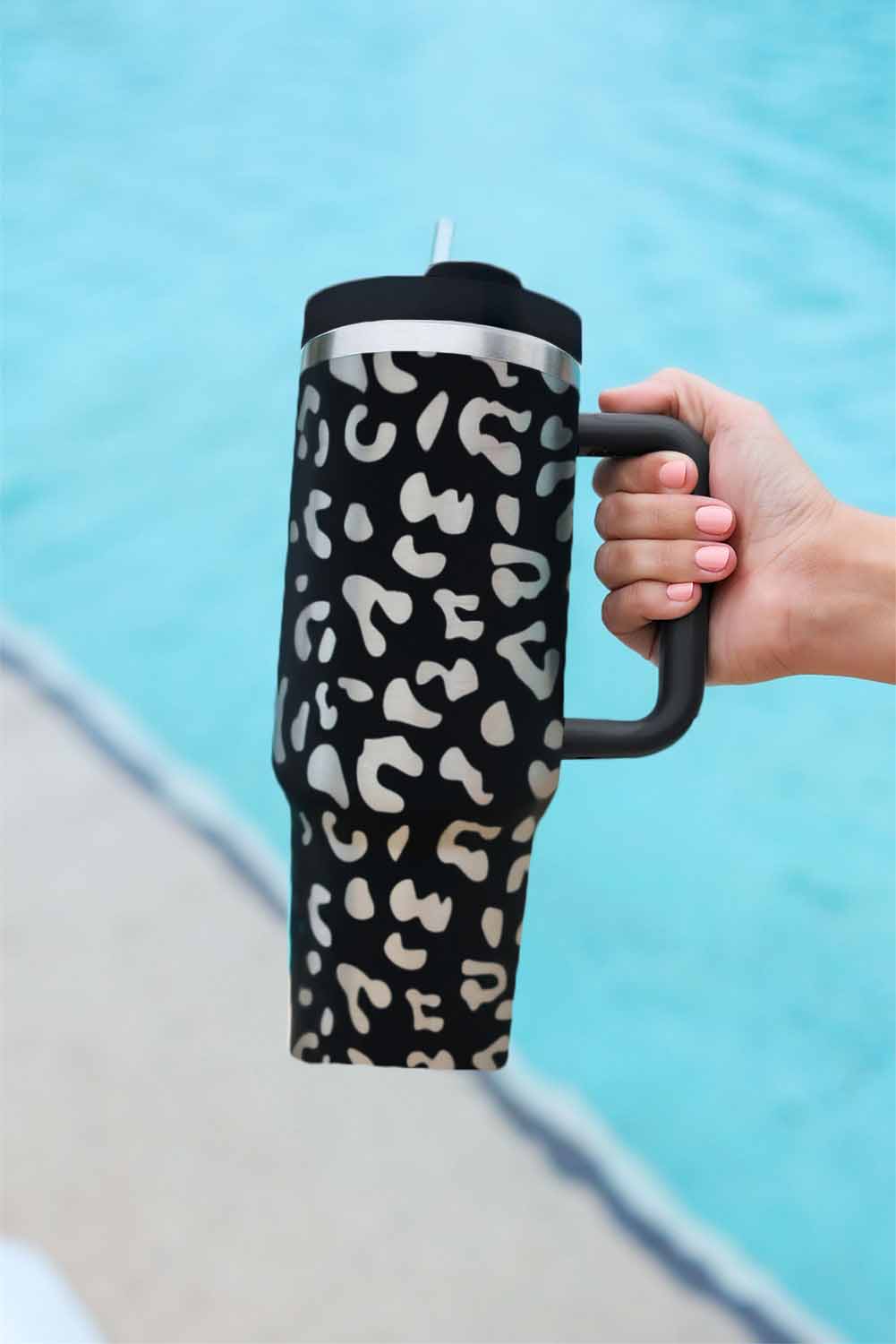 Vaso portátil de acero inoxidable con forma de leopardo, color negro, de 40 oz, con asa