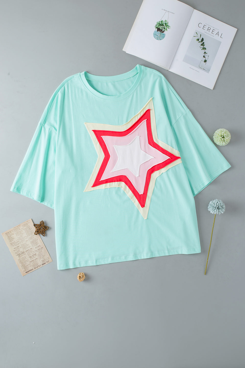 Top de talla grande con parche de estrella y bloques de color Jade Moonlight