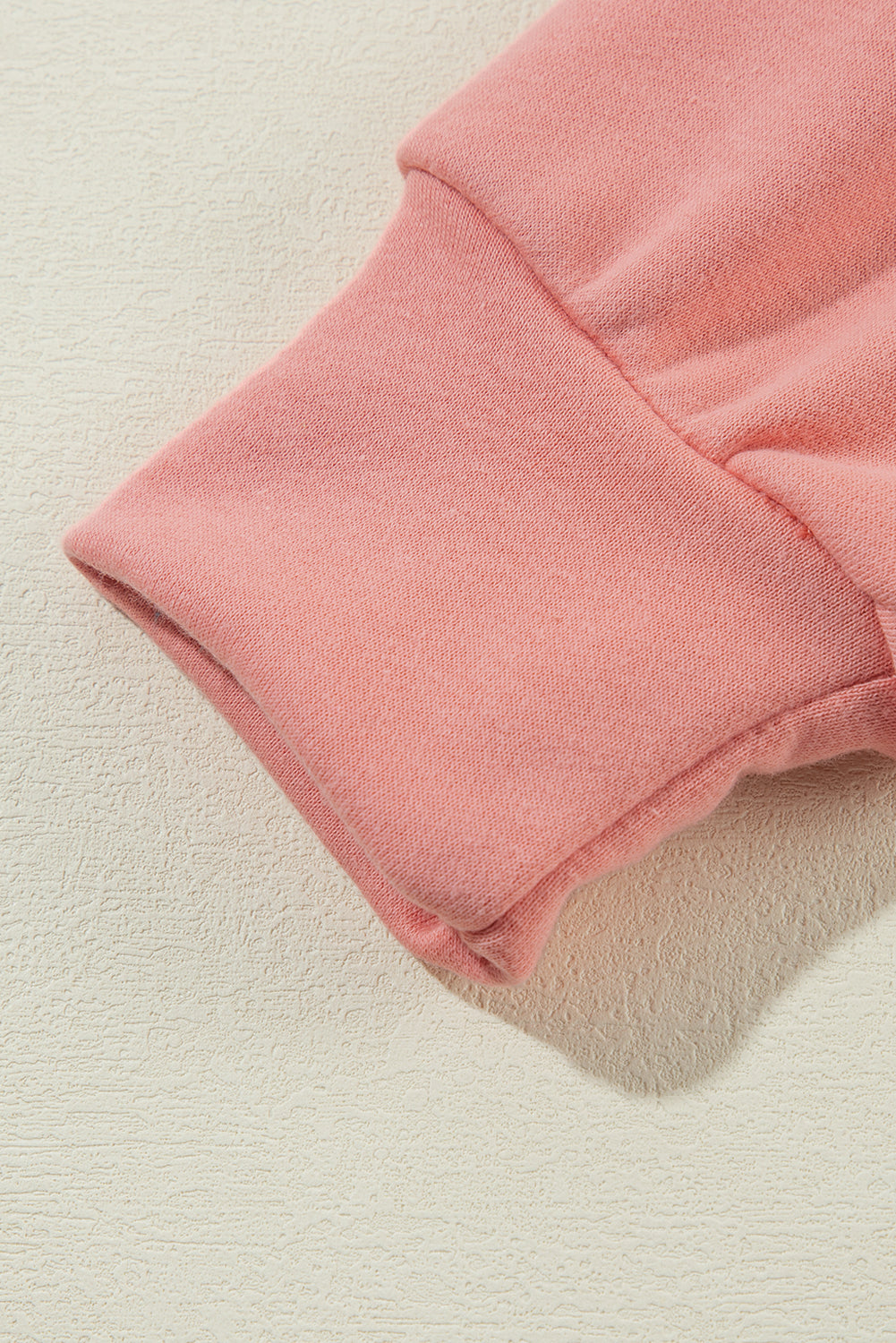 Sudadera de cuello redondo con espalda descubierta y lazo en color castaño claro