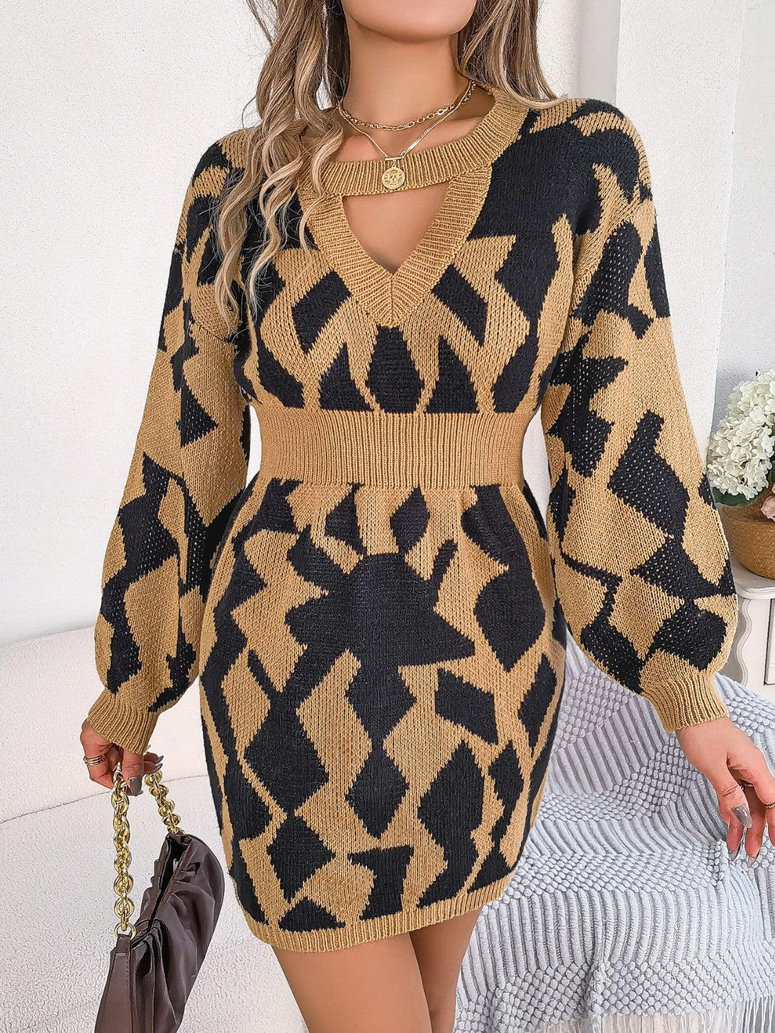 Vestido mini tipo suéter de manga larga con escote redondo y aberturas en contraste | SML | 3 COLORES