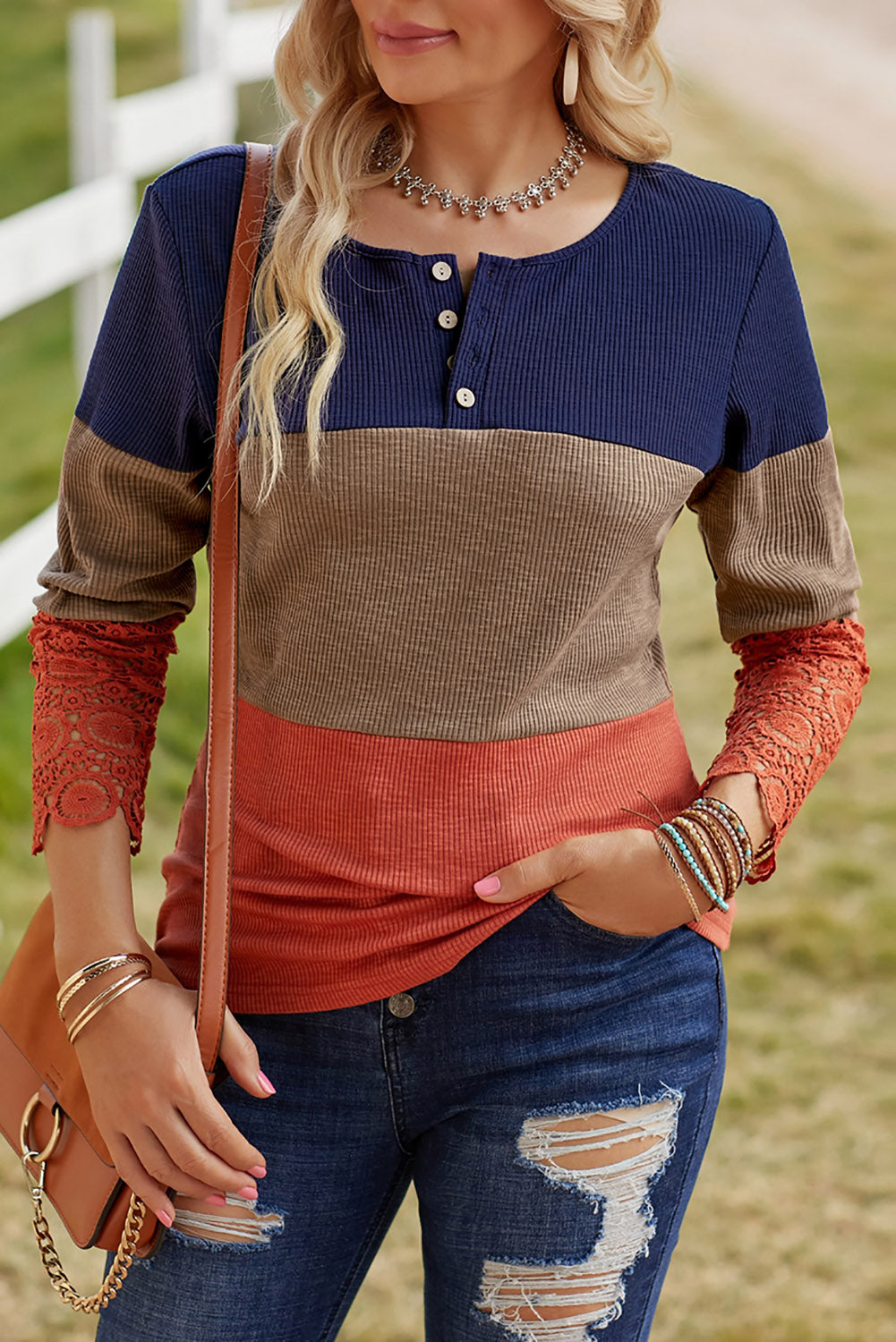 Camisa henley con mangas de crochet y encaje acanalado con bloques de color para mujer