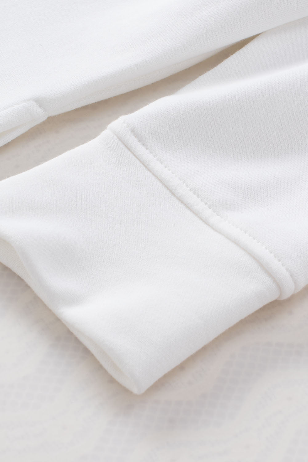 White Crew Neck Colorblock Plus Size Sweatshirt