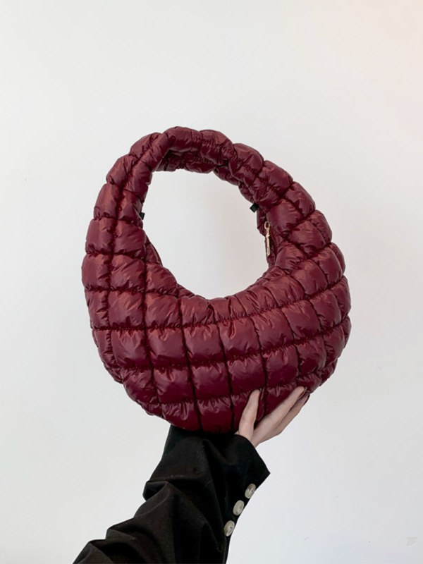 Bolso de mano acolchado sencillo 