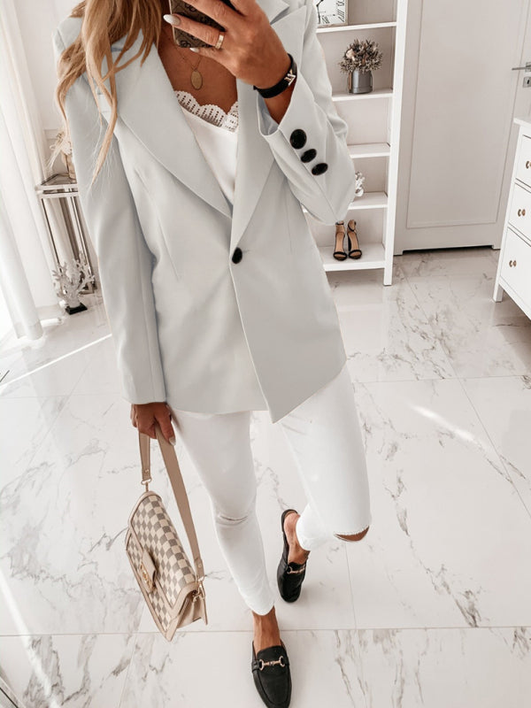 Chaqueta de traje con botones y cuello de traje de manga larga 