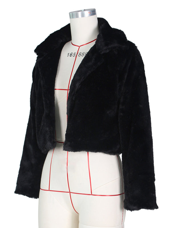 Chaqueta corta con solapa de piel sintética para mujer 
