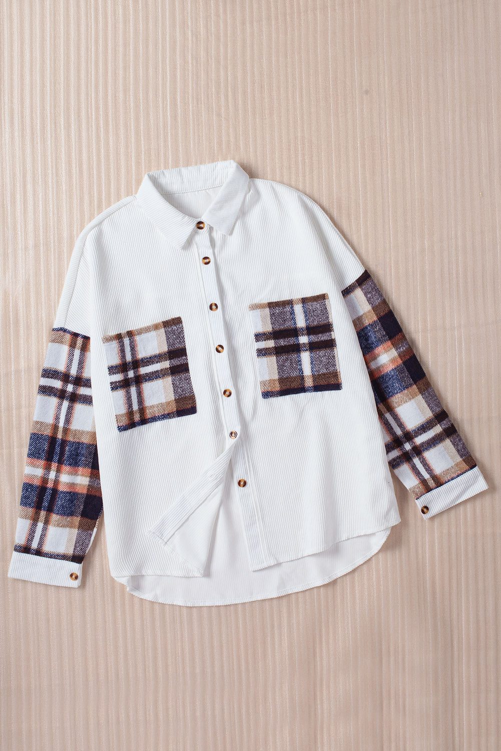 Chaqueta de pana con hombros caídos y diseño en bloques de color de Double Take
