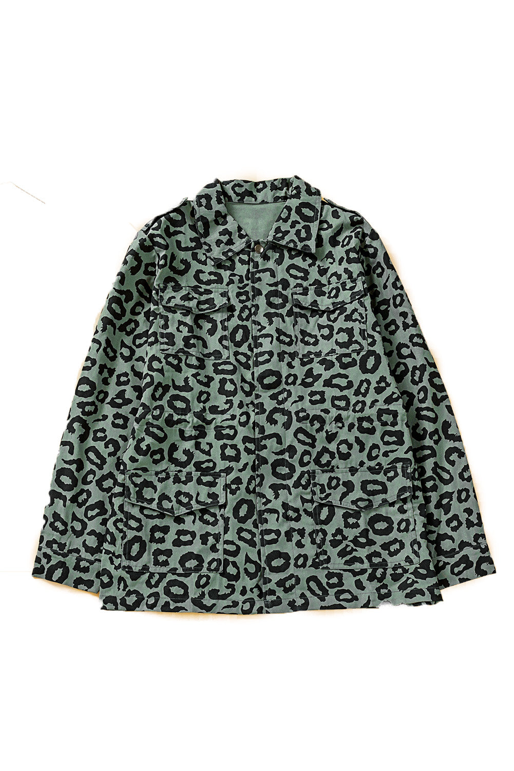 Chaqueta con cordón en la cintura y bolsillos de leopardo de Double Take